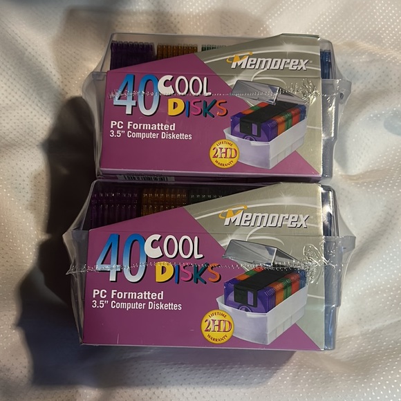 Memorex 3.5 Computer Diskettes Floppy Disc 80 Total Multi Colour with Storage - Picture 3 of 3